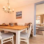 Haus-Moewennest